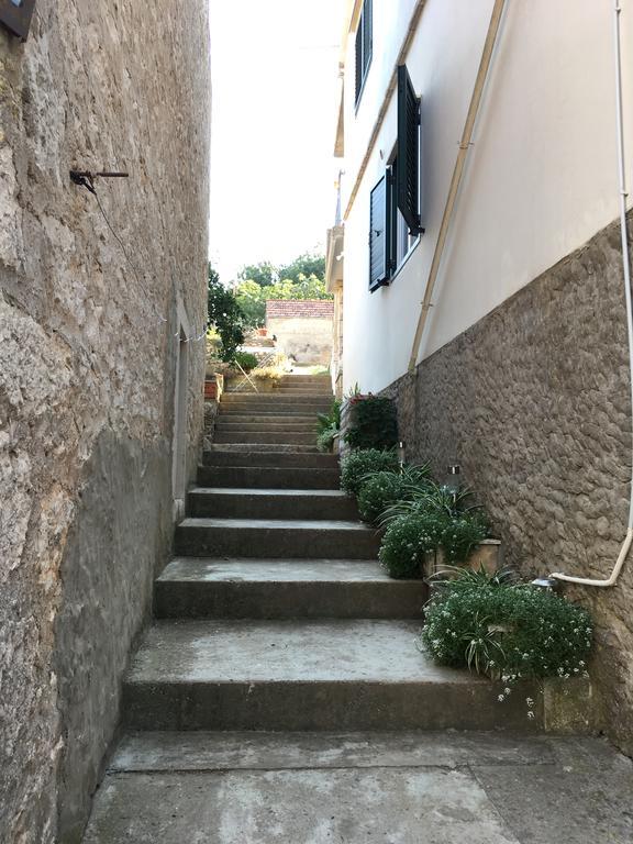 Guesthouse Cipre Lumbarda Kültér fotó